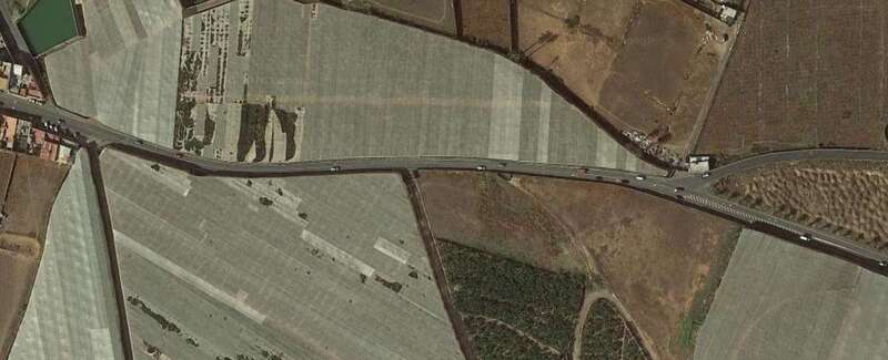 Vista aérea del tramo más estrecho de la carretera de Melenara (Foto Google Maps)